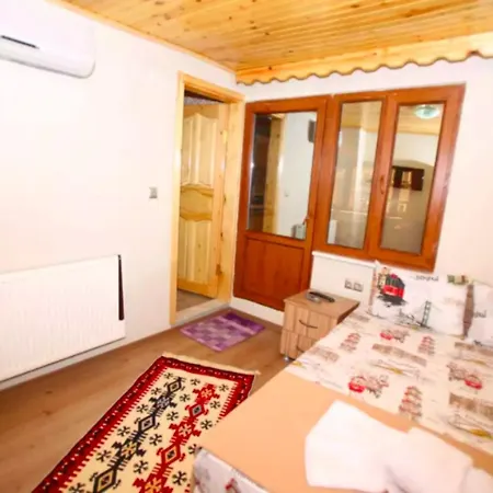 Отель Balat 3*